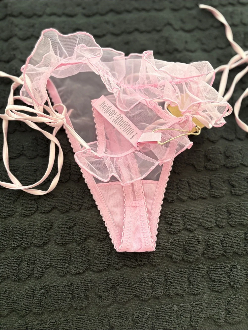 SKIMS Embroidered Tulle Triangle Bralette & Tie Side Thong Set | Bubble Gum | 2X